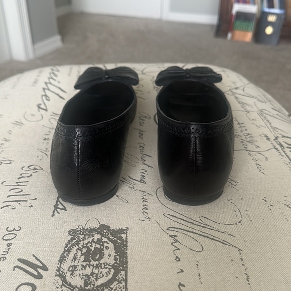 Cole Haan Leather Flats - Picture 3 of 7